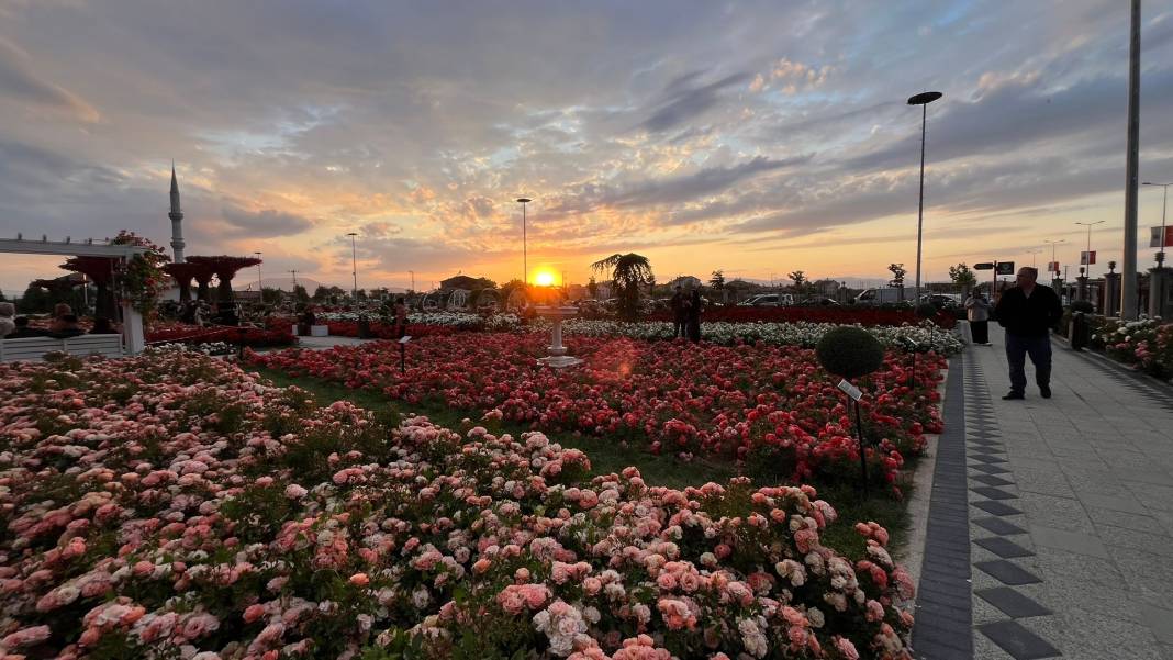 Konya’nın günbatımında masalsı manzara sunan parkı 8